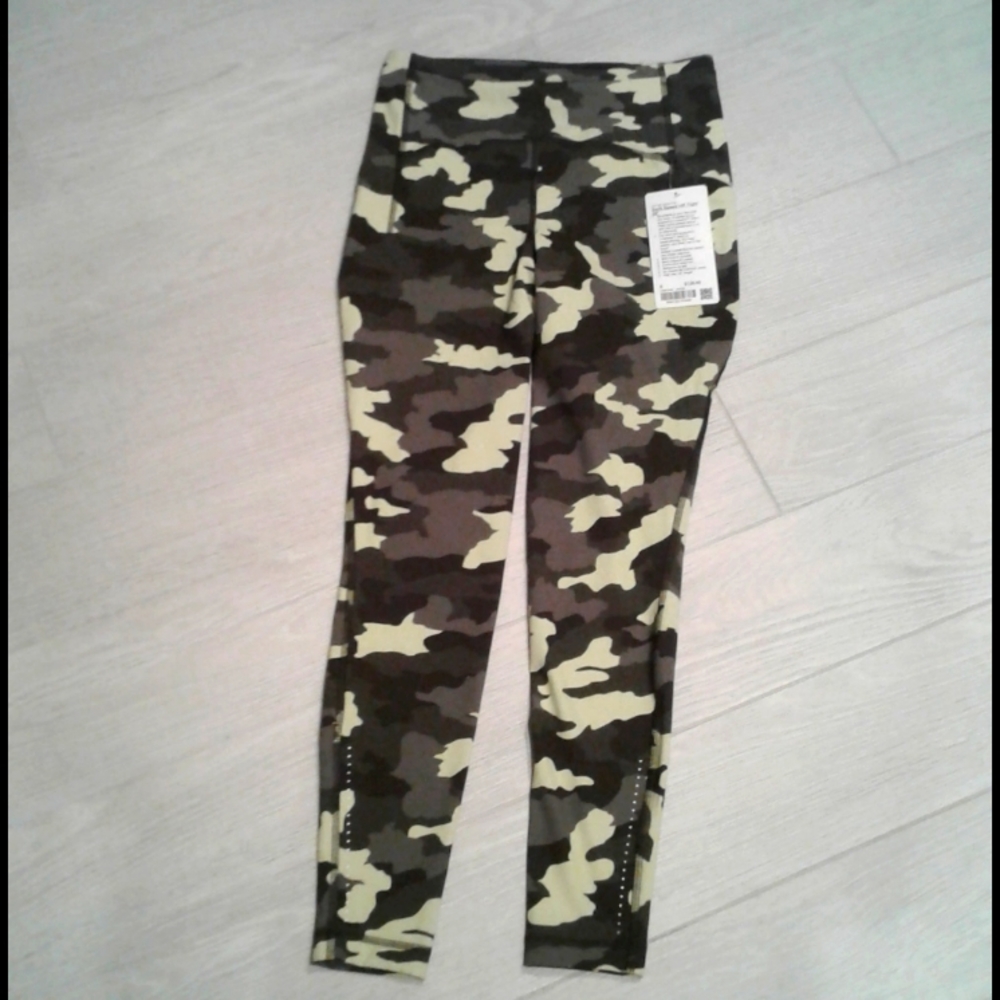 NWT Swift Sperd HR Tight